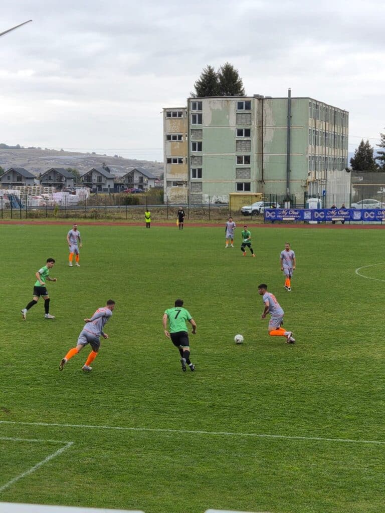 Olimpic Zărnești a învins CSO Teleajenul cu 4-1. Mihai Stere: „După marcarea primului gol s-au descătușat”